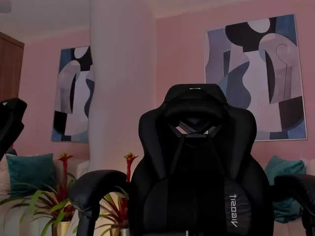 Live sex webcam photo for LannaSummer #278185311