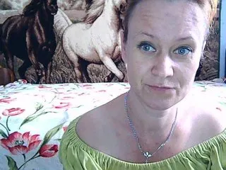 Live sex webcam photo for LanosX5 #172211673