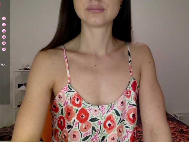 Live sex webcam photo for Lapochka2 #276944551