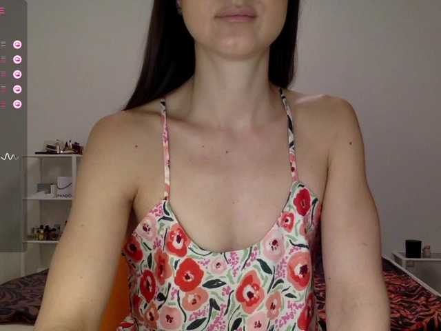 Live sex webcam photo for Lapochka2 #277266837