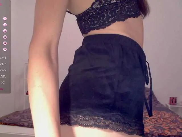 Live sex webcam photo for Lapochka2 #278261379