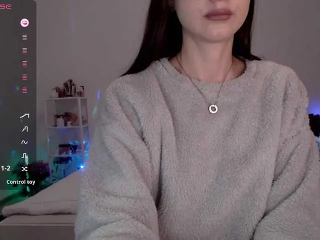 Live sex webcam photo for Lapochka2 #290539144