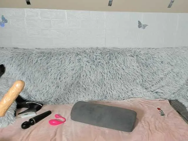 Live sex webcam photo for Lara-Cristan #277673876