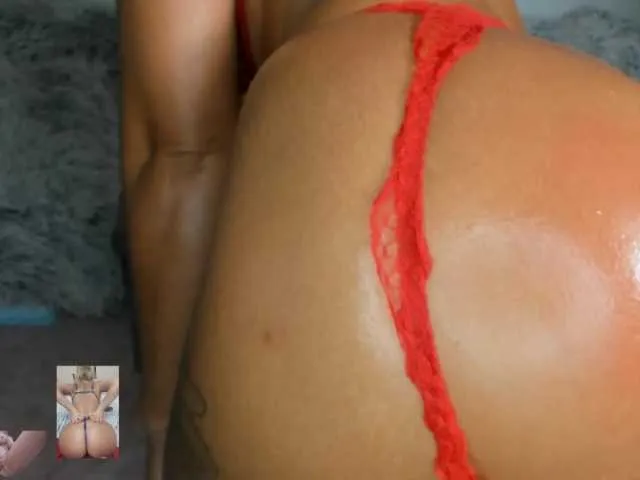 Live sex webcam photo for Lara-Cristan #278277648