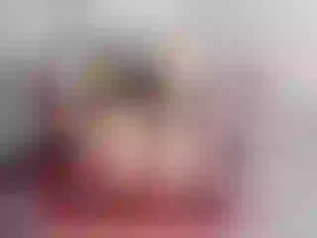 Live sex webcam photo for Lara-Cristan #290790057