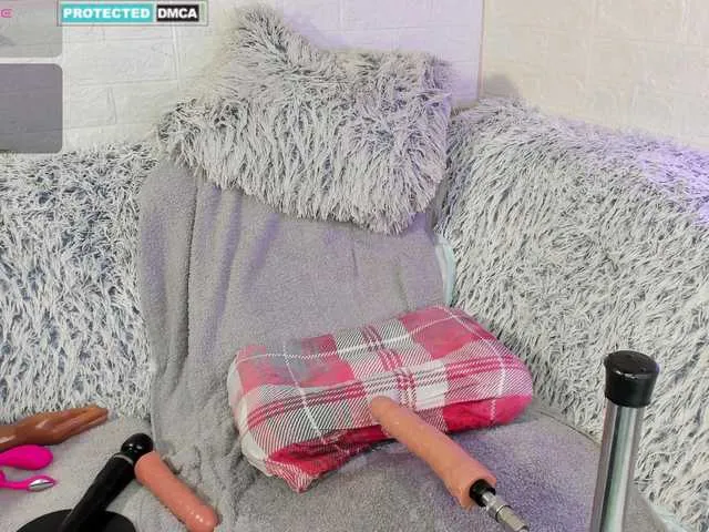 Live sex webcam photo for Lara-Cristan #294049024