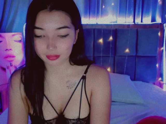 Live sex webcam photo for Lara1Taiber #275376506