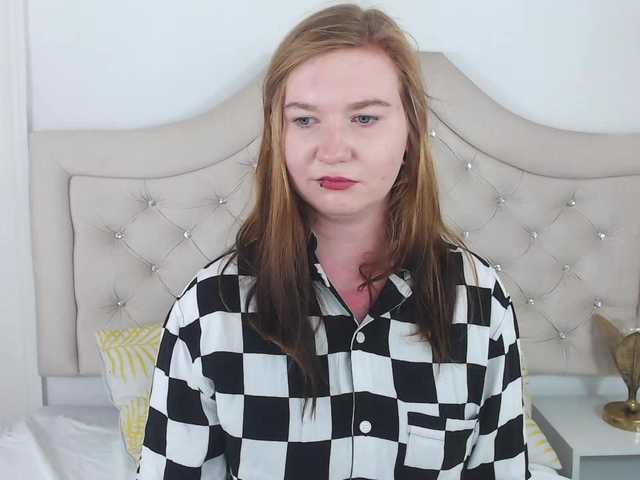 Live sex webcam photo for LaraAngel #276131517