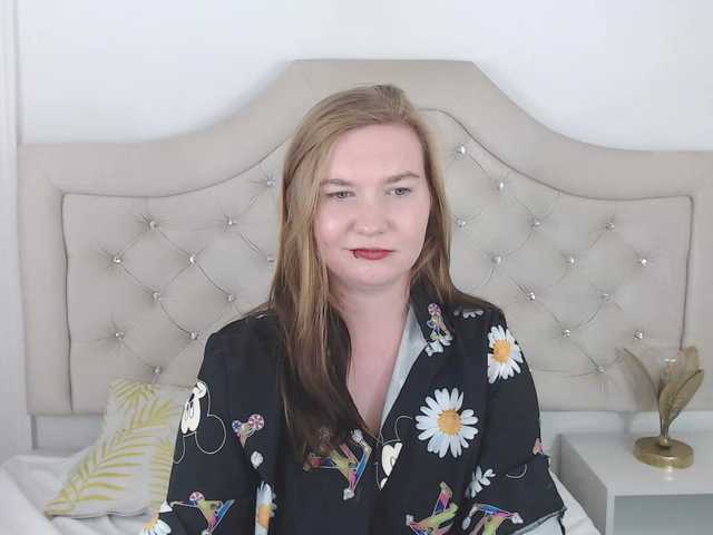 Live sex webcam photo for LaraAngel #276313184