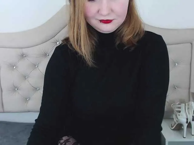 Live sex webcam photo for LaraAngel #290316647
