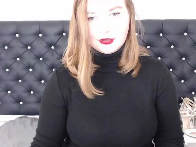 Live sex webcam photo for LaraAngel #290469260