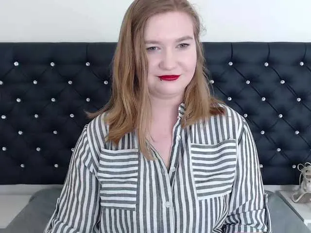 Live sex webcam photo for LaraAngel #290816548