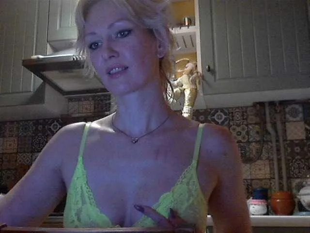 Live sex webcam photo for LaraEva #277219652