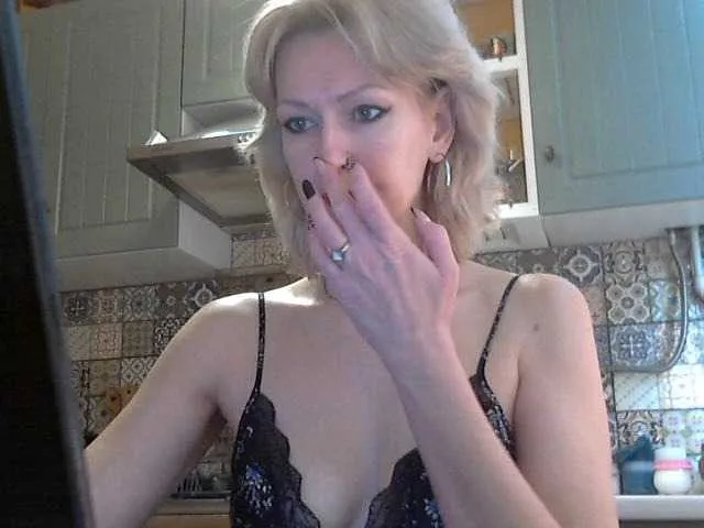 Live sex webcam photo for LaraEva #277469622