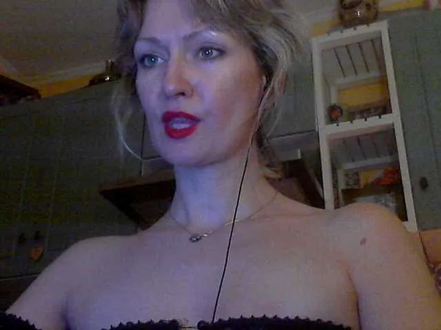 Live sex webcam photo for LaraEva #290688231