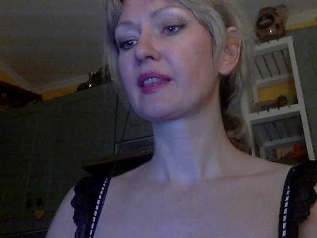 Live sex webcam photo for LaraEva #290776920