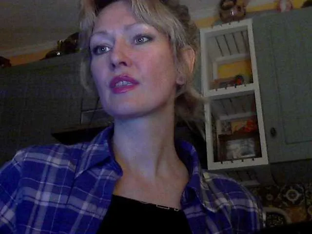 Live sex webcam photo for LaraEva #290836257