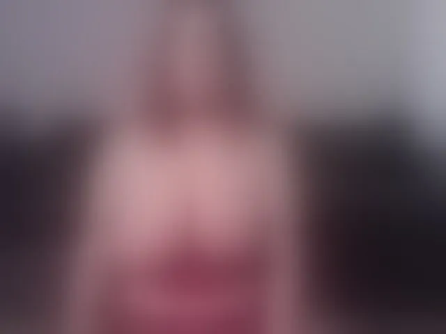 Live sex webcam photo for LaraHartt #293992322