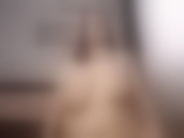 Live sex webcam photo for LaraHartt #294141759
