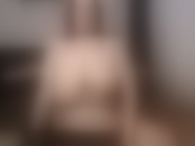 Live sex webcam photo for LaraHartt #294151210