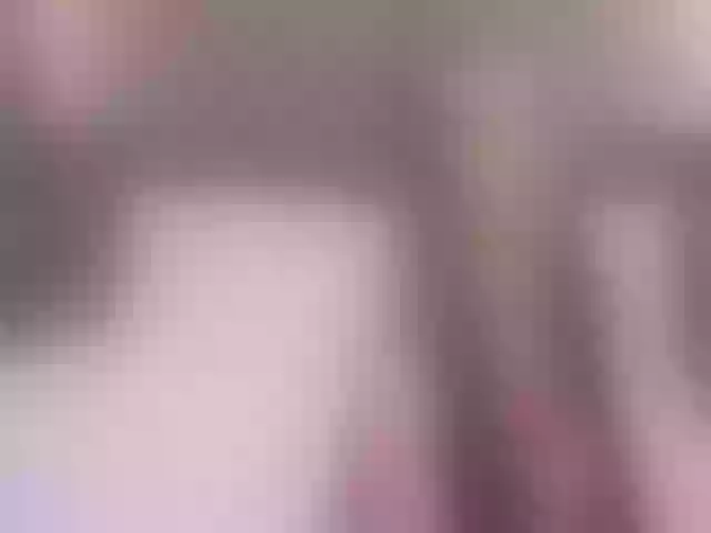 Live sex webcam photo for LaraKennt #290578803