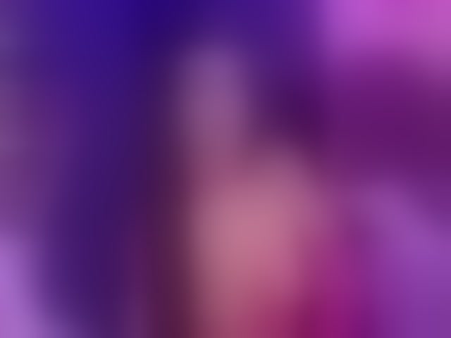 Live sex webcam photo for LaraKennt #294103544
