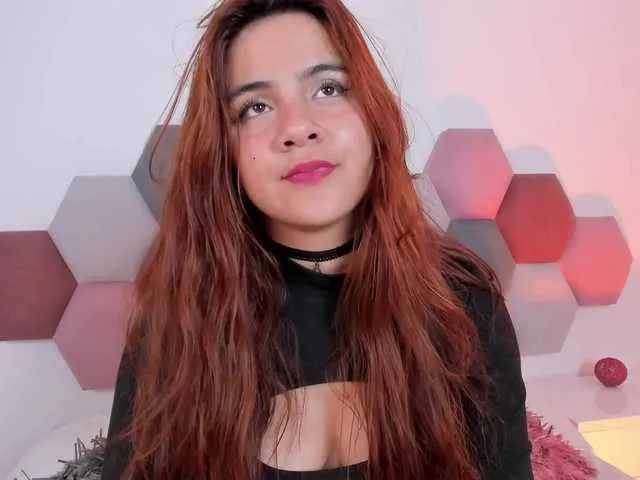 Live sex webcam photo for LaraNix #276436479