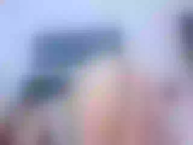 Live sex webcam photo for LaraNix #276609786