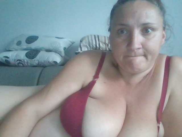 Live sex webcam photo for LaraXXX33 #276282669