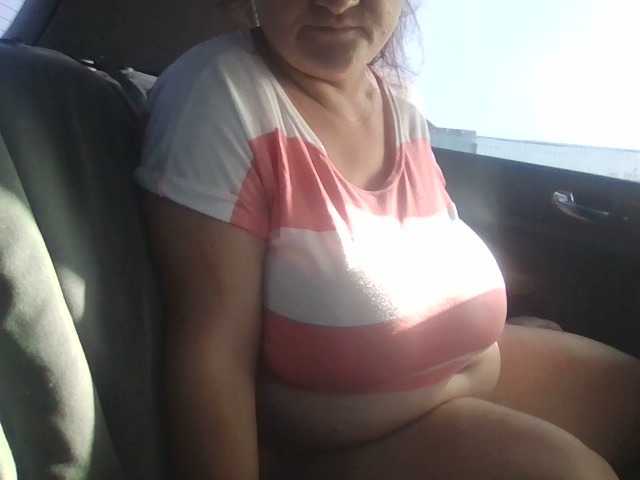 Live sex webcam photo for LaraXXX33 #276346936