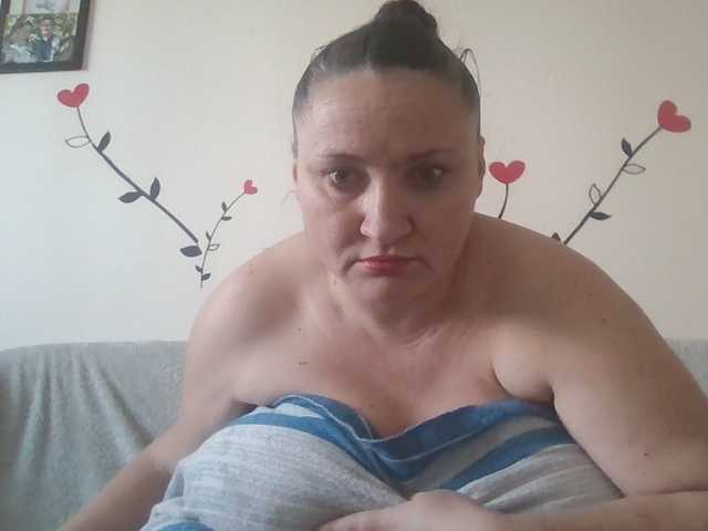 Live sex webcam photo for LaraXXX33 #290715369