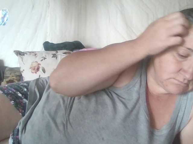 Live sex webcam photo for LaraXXX33 #291019811