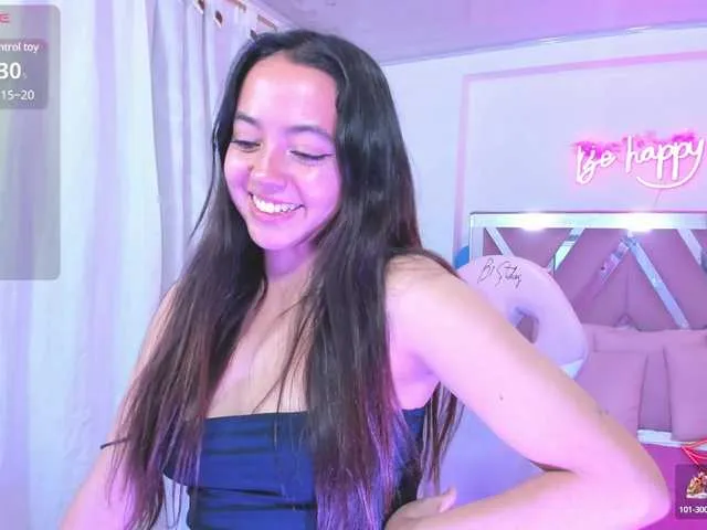 Live sex webcam photo for Laraa-tay #290654345
