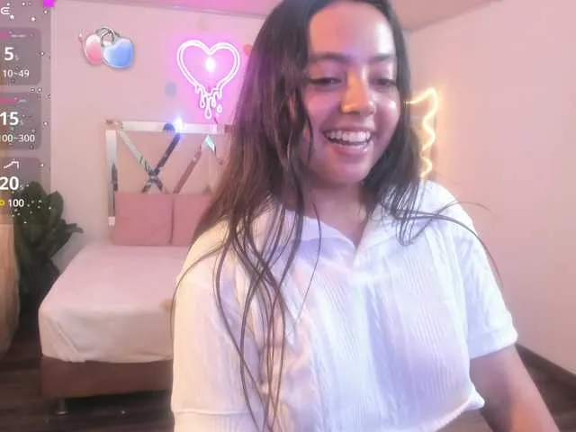 Live sex webcam photo for Laraa-tay #291132607
