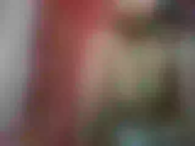 Live sex webcam photo for Larah- #274389301