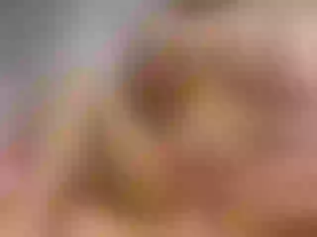 Live sex webcam photo for Larah- #275499969