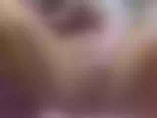 Live sex webcam photo for Larah- #275888244