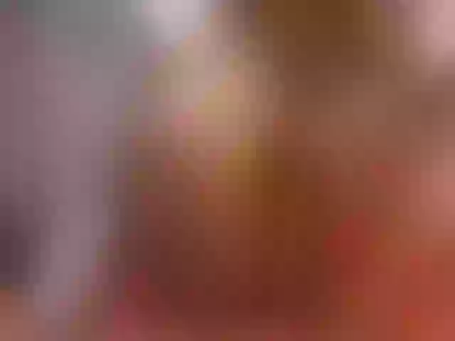 Live sex webcam photo for Larah- #275922429