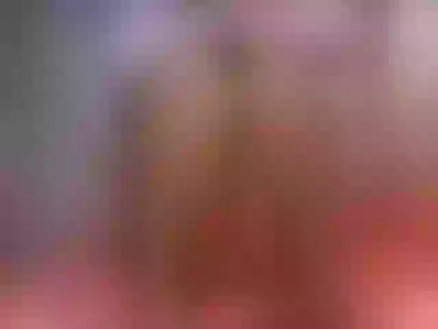Live sex webcam photo for Larah- #275984911