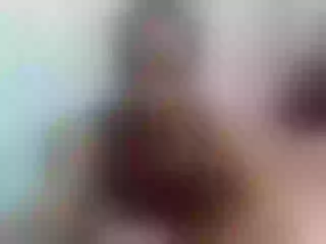 Live sex webcam photo for Larah00 #292177606