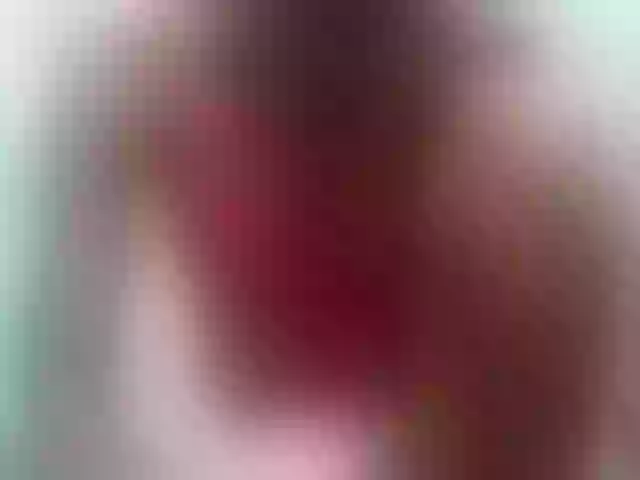 Live sex webcam photo for Larah00 #292286280