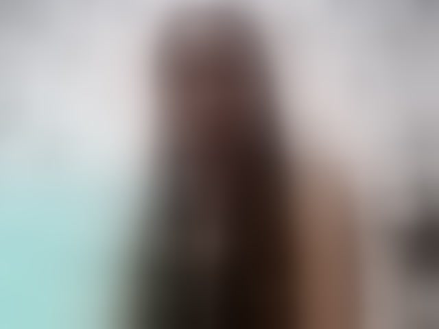 Live sex webcam photo for Larah00 #292634656