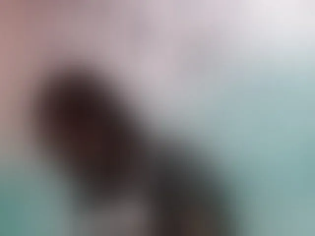 Live sex webcam photo for Larah00 #292662960