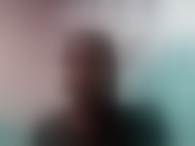 Live sex webcam photo for Larah00 #292664565