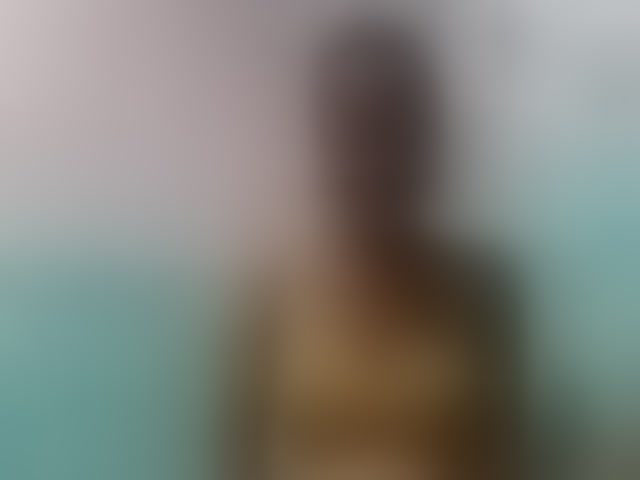 Live sex webcam photo for Larah00 #292705408