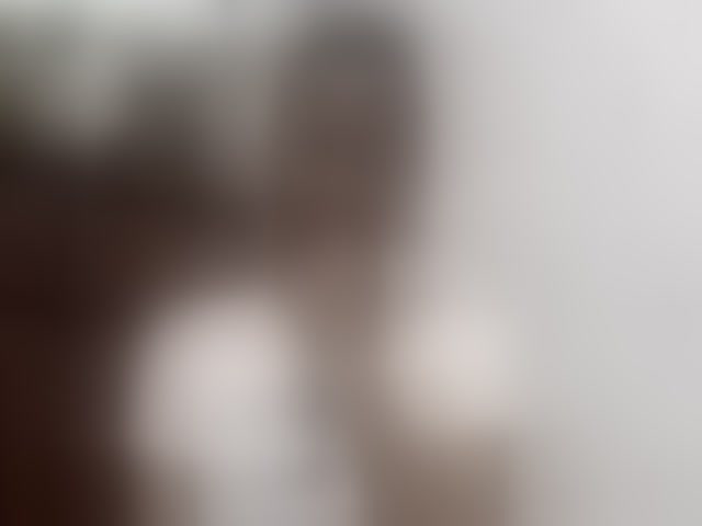 Live sex webcam photo for Larah00 #292756718