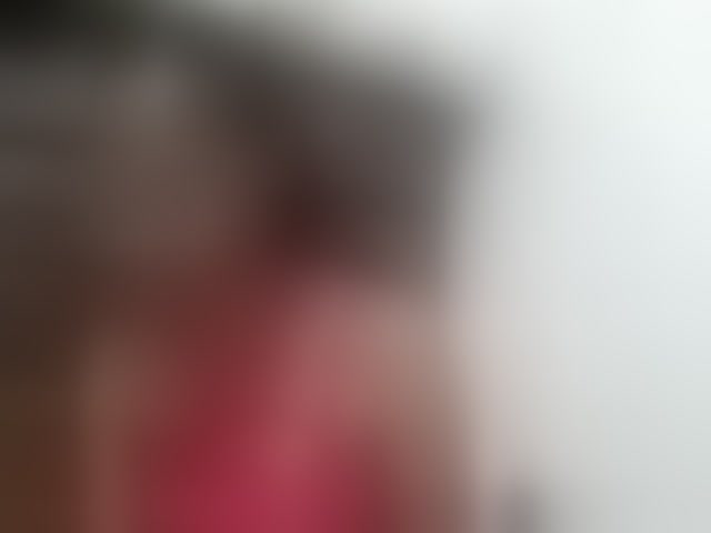 Live sex webcam photo for Larah00 #292831110
