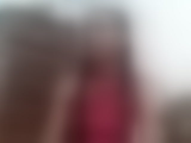 Live sex webcam photo for Larah00 #292951264