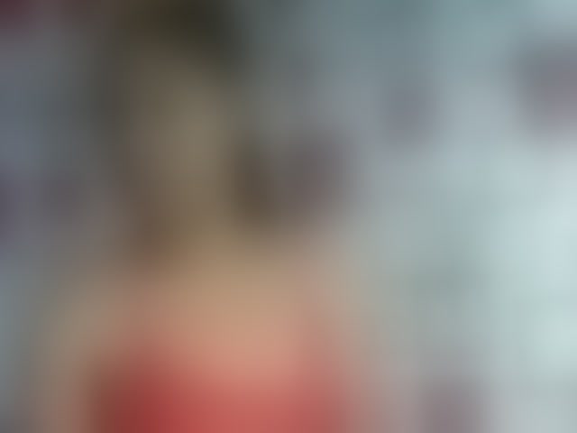 Live sex webcam photo for Larah00 #293926184