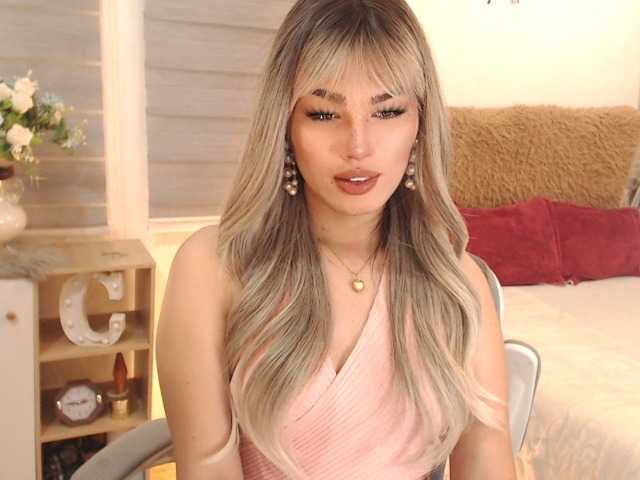 Live sex webcam photo for Larahfuchs #276533755